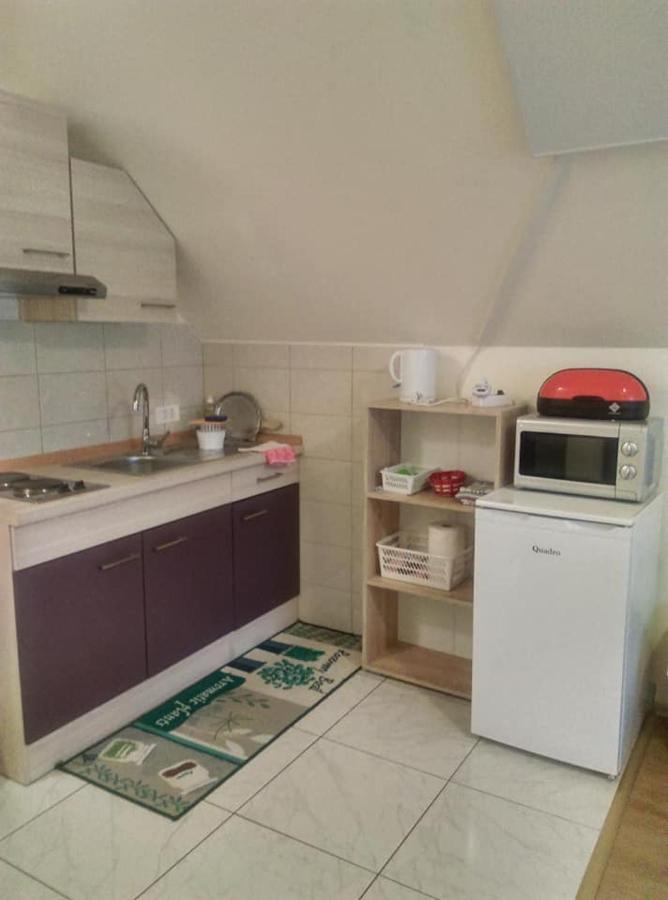 Apartmani Husko Tuheljske Toplice Exterior photo